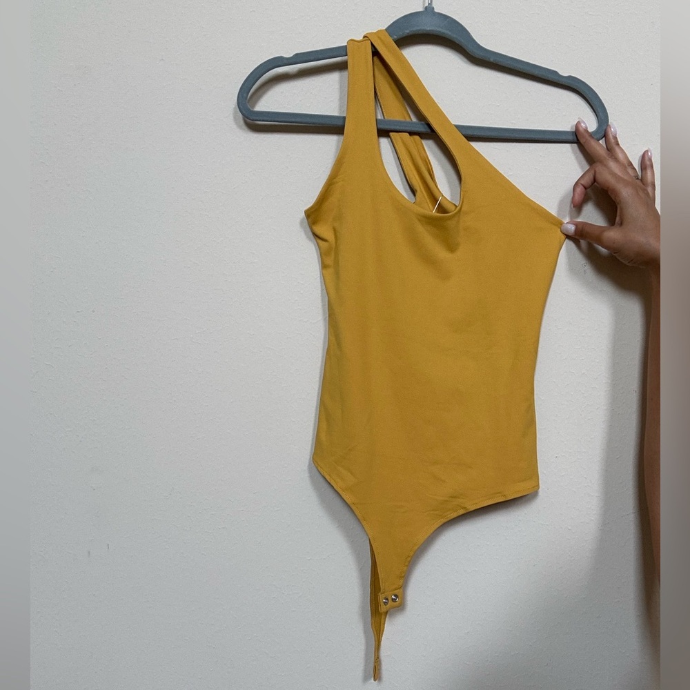 ReoRia Mustard Yellow Bodysuit